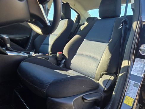 Used 2018 Toyota Yaris iA image 10