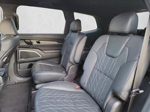 Used 2023 Kia Telluride EX X-Line AWD/4WD image 11