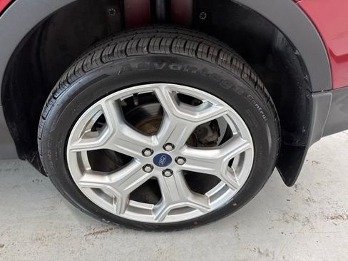 Used 2019 Ford Escape Titanium AWD/4WD image 9