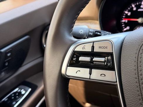 Used 2022 Kia Telluride SX w/ Towing Package image 19