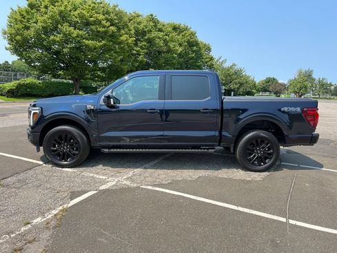 Used 2025 Ford F150 Lariat w/ Equipment Group 501A Mid AWD/4WD image 6
