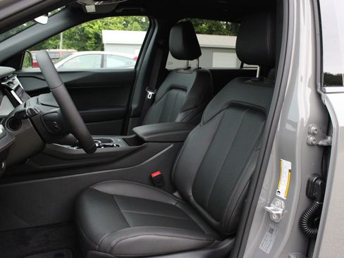 New 2026 Jeep Cherokee Limited AWD/4WD image 16