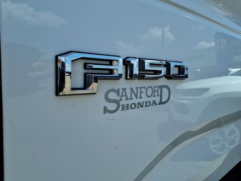 Used 2017 Ford F150 XLT w/ Equipment Group 302A Luxury AWD/4WD image 27