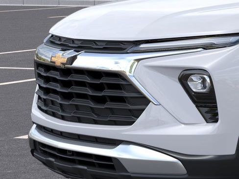 New 2026 Chevrolet TrailBlazer LT w/ Convenience Package AWD/4WD image 13