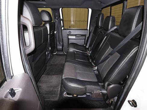 Used 2016 Ford F250 Lariat w/ Lariat Ultimate Package image 16