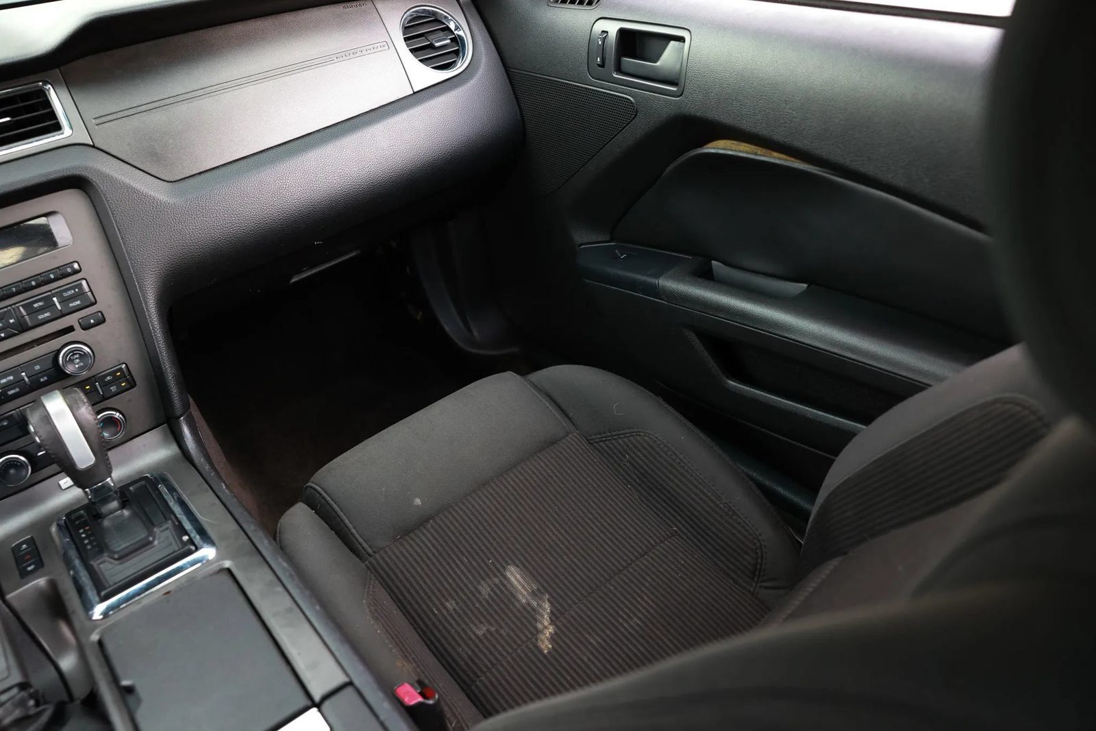 Used 2014 Ford Mustang Coupe w/ Equipment Group 102A RWD image 14