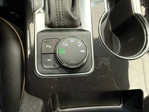 Used 2023 Chevrolet Blazer Premier w/ Driver Confidence II Package AWD/4WD image 44