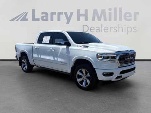 Used 2022 RAM 1500 Limited w/ Body Color Bumper Group AWD/4WD image 8
