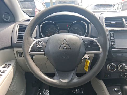 Used 2021 Mitsubishi Outlander Sport LE AWD/4WD image 14