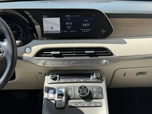 Used 2021 Hyundai Palisade Limited AWD/4WD image 16