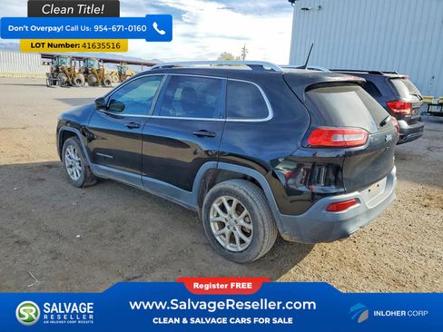 Used 2018 Jeep Cherokee Latitude image 3