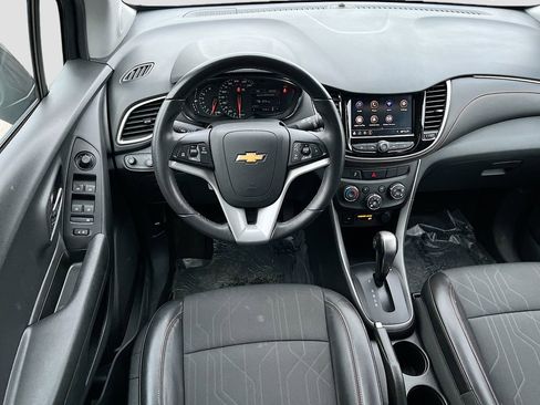Used 2022 Chevrolet Trax LT AWD/4WD image 20