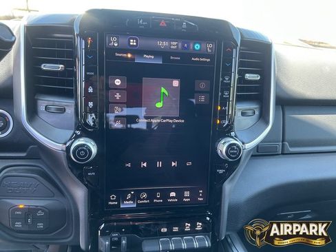 New 2026 RAM 2500 Big Horn AWD/4WD image 19