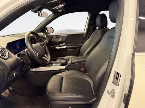 Certified 2022 Mercedes-Benz GLB 250 4MATIC image 18