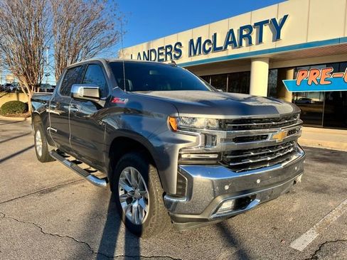 Used 2022 Chevrolet Silverado 1500 LTZ image 2