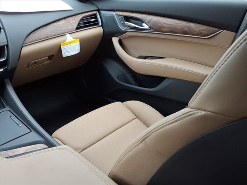 New 2026 Cadillac CT5 V image 10