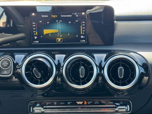 Used 2019 Mercedes-Benz A 220 image 21