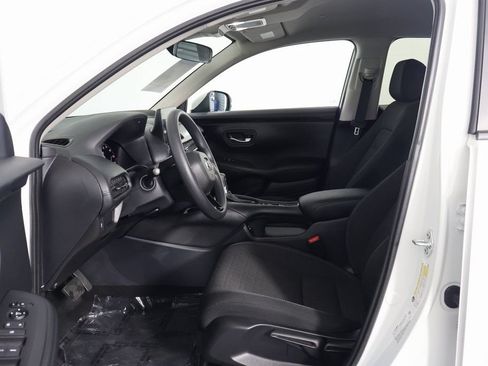 Used 2026 Honda HR-V LX image 10