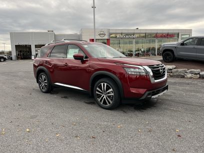 New 2025 Nissan Pathfinder Platinum