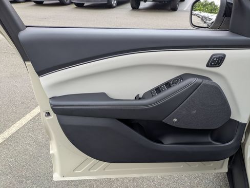 Certified 2025 Ford Mustang Mach-E Premium AWD/4WD image 16