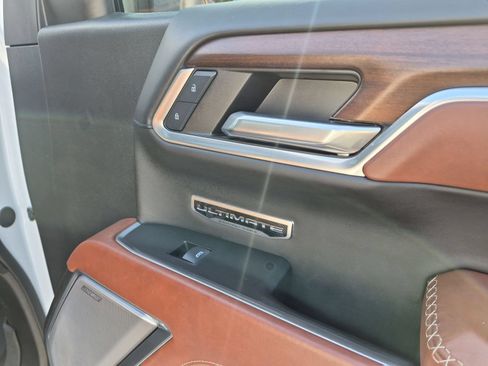 Certified 2024 GMC Sierra 1500 Denali Ultimate AWD/4WD image 30