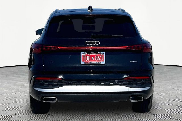 Used 2025 Audi Q5 Premium AWD/4WD image 4