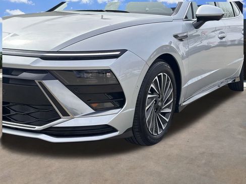 Used 2026 Hyundai Sonata Limited image 14