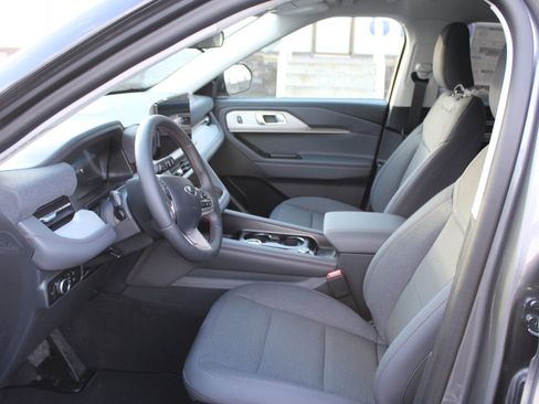 New 2026 Ford Explorer Active AWD/4WD image 21