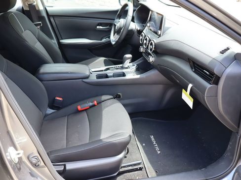 Used 2024 Nissan Sentra SV w/ All-Weather Package FWD image 16