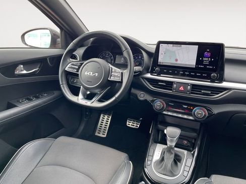 Used 2022 Kia Forte GT-Line image 10