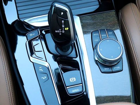 Used 2019 BMW X3 xDrive30i w/ Premium Package image 29