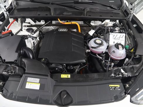 Used 2024 Audi Q5 e Premium Plus image 60