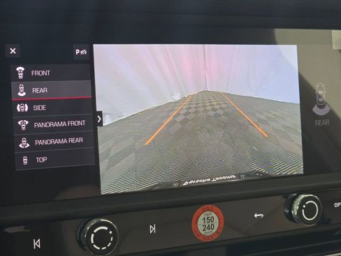 New 2026 Porsche Macan image 41