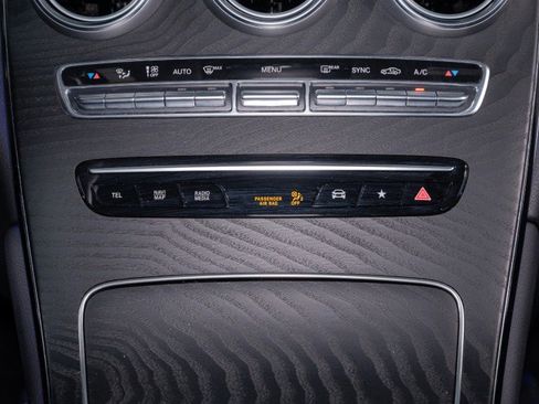 Certified 2022 Mercedes-Benz GLC 300 4MATIC image 20
