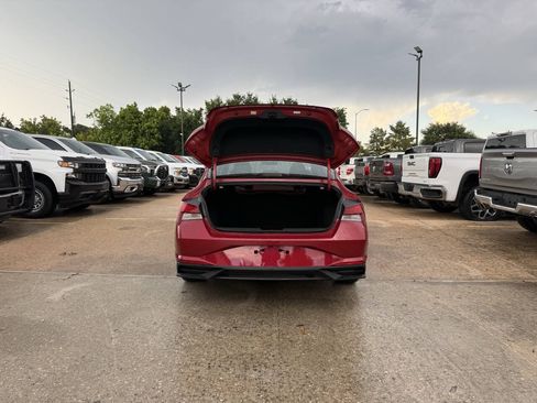 Used 2023 Hyundai Elantra SEL w/ Convenience Package FWD image 36