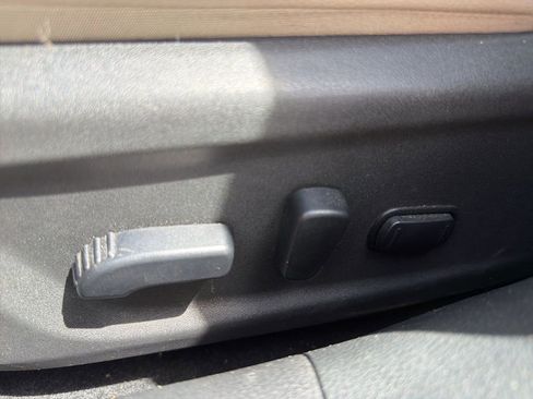 Used 2019 Nissan Altima 2.5 Platinum image 10