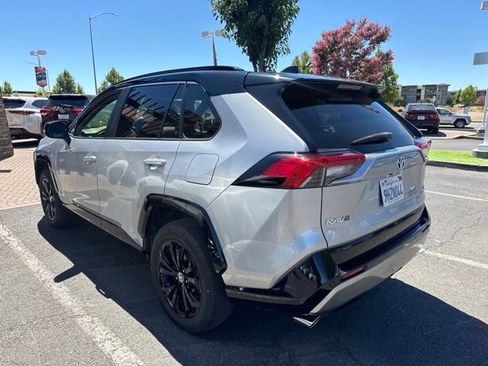 Used 2023 Toyota RAV4 XSE AWD/4WD image 12