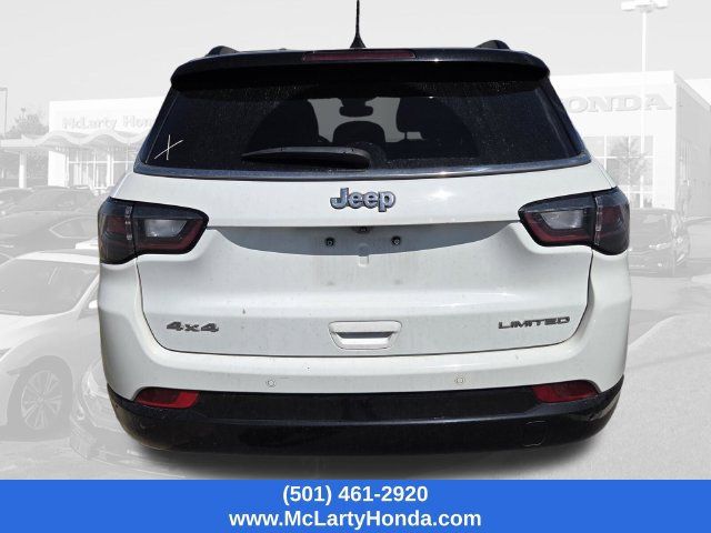 Used 2025 Jeep Compass Limited w/ Elite Group AWD/4WD image 4