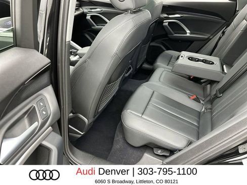 Used 2025 Audi Q5 Premium w/ Convenience Package AWD/4WD image 23