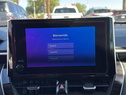 Used 2025 Toyota Corolla Cross XLE image 19