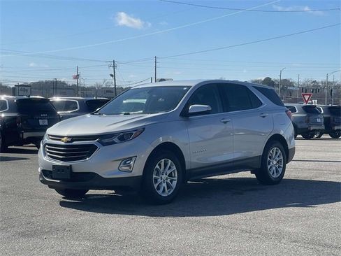 Used 2018 Chevrolet Equinox LT image 7