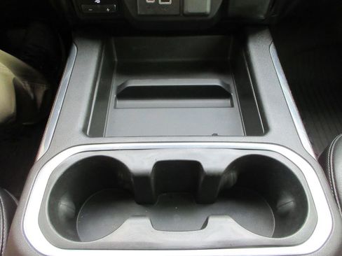 Used 2020 Chevrolet Silverado 1500 LT Trail Boss image 31