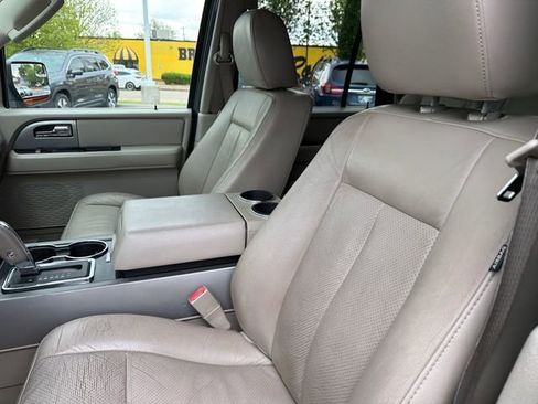 Used 2013 Ford Expedition EL Limited AWD/4WD image 17