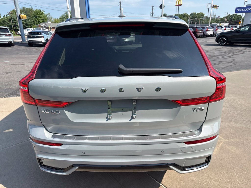 Certified 2025 Volvo XC60 T8 Plus w/ Protection Package Premier AWD/4WD image 7