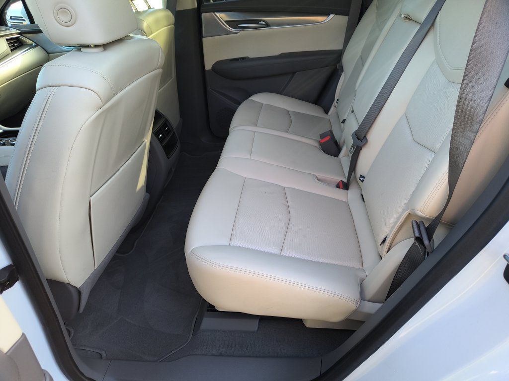 Used 2023 Cadillac XT5 Premium Luxury AWD/4WD image 22