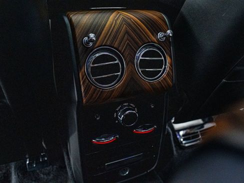 Used 2019 Rolls-Royce Cullinan image 62