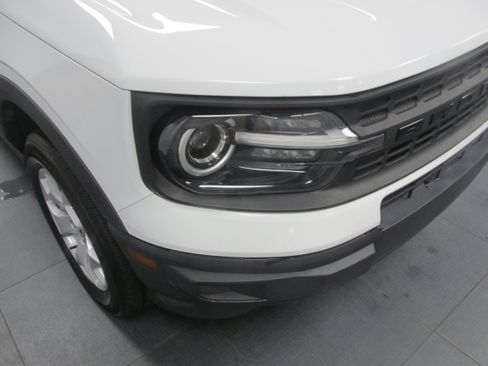 Used 2021 Ford Bronco Sport AWD/4WD image 9