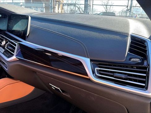 Used 2023 BMW X6 xDrive40i image 21