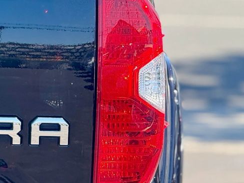 Used 2020 Toyota Tundra Platinum image 5