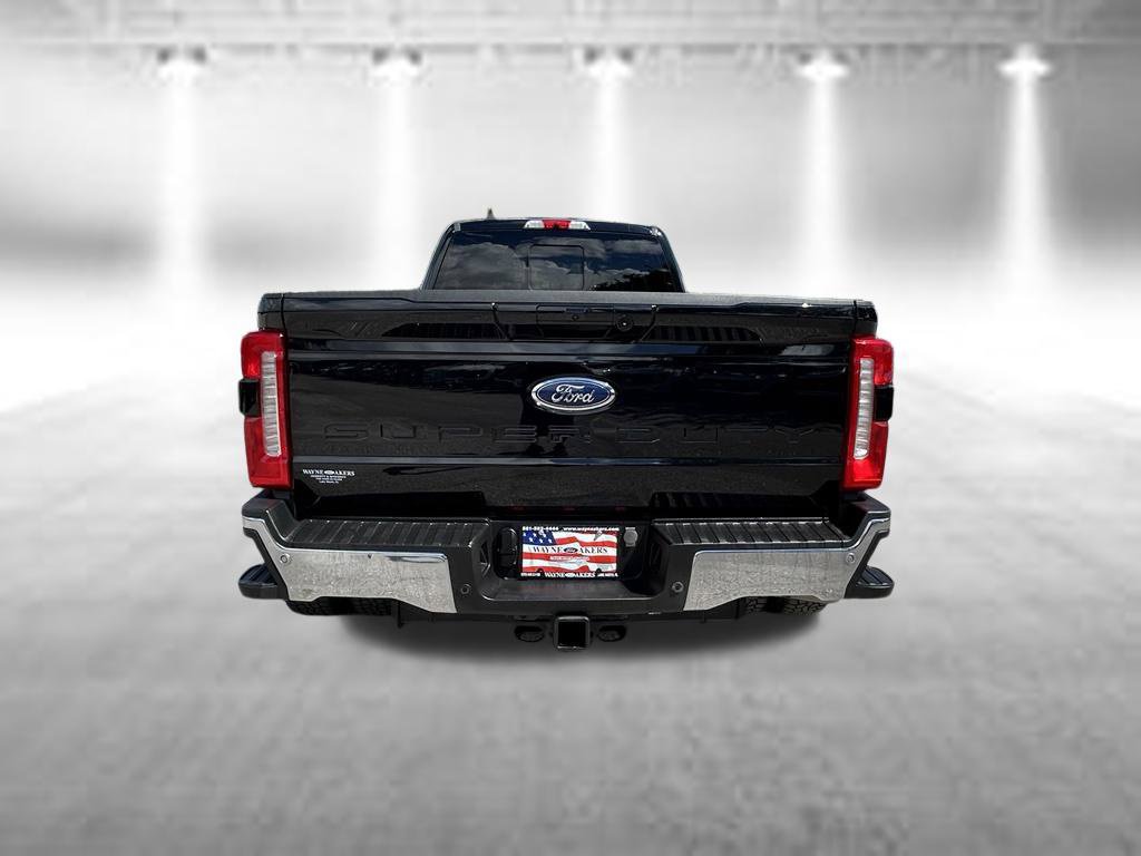 Used 2023 Ford F350 Lariat w/ Lariat Ultimate Package AWD/4WD image 5